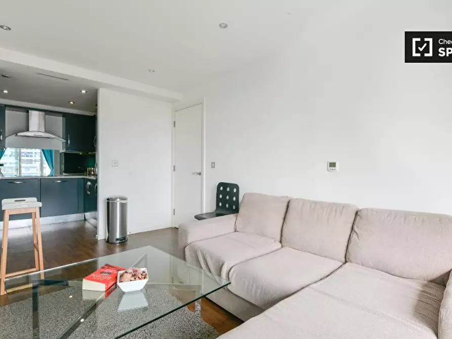 Immagine 4 di Appartamento in affitto  in Western Gateway, Royal Docks, London E 1BL, UK a East Ham