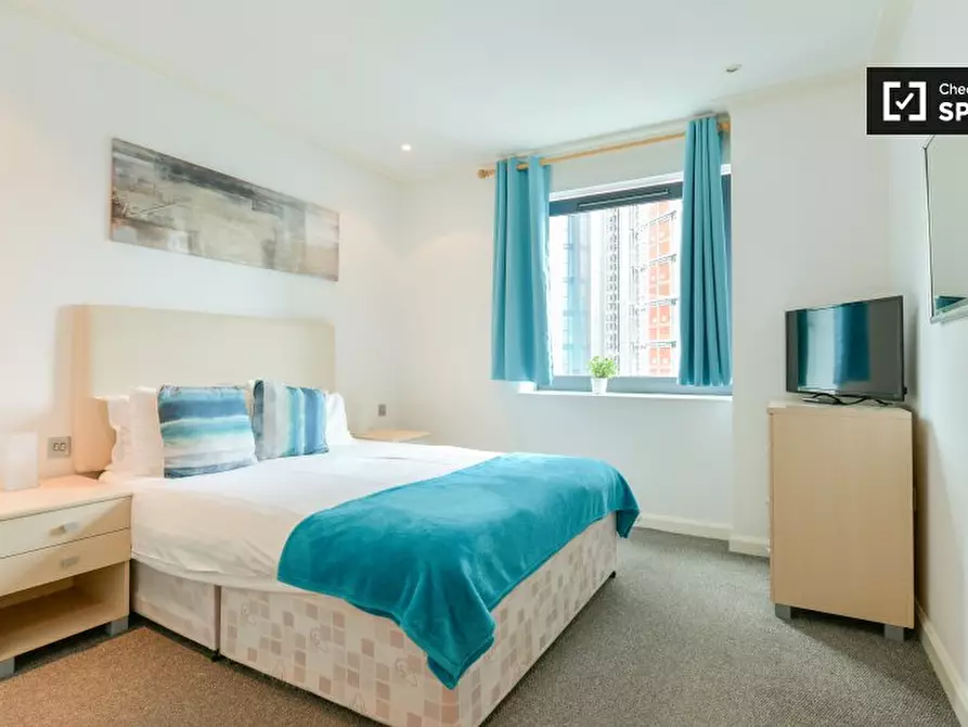 Immagine 13 di Appartamento in affitto  in South Quay Plaza, Isle of Dogs, London a Poplar