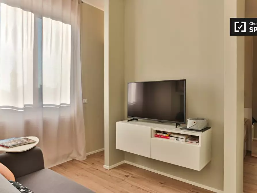 Immagine 15 di Ufficio in affitto  in Via Giuseppe Broggi a Milano