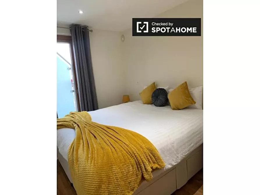 Immagine 12 di Appartamento in affitto  in Flat a Wandsworth