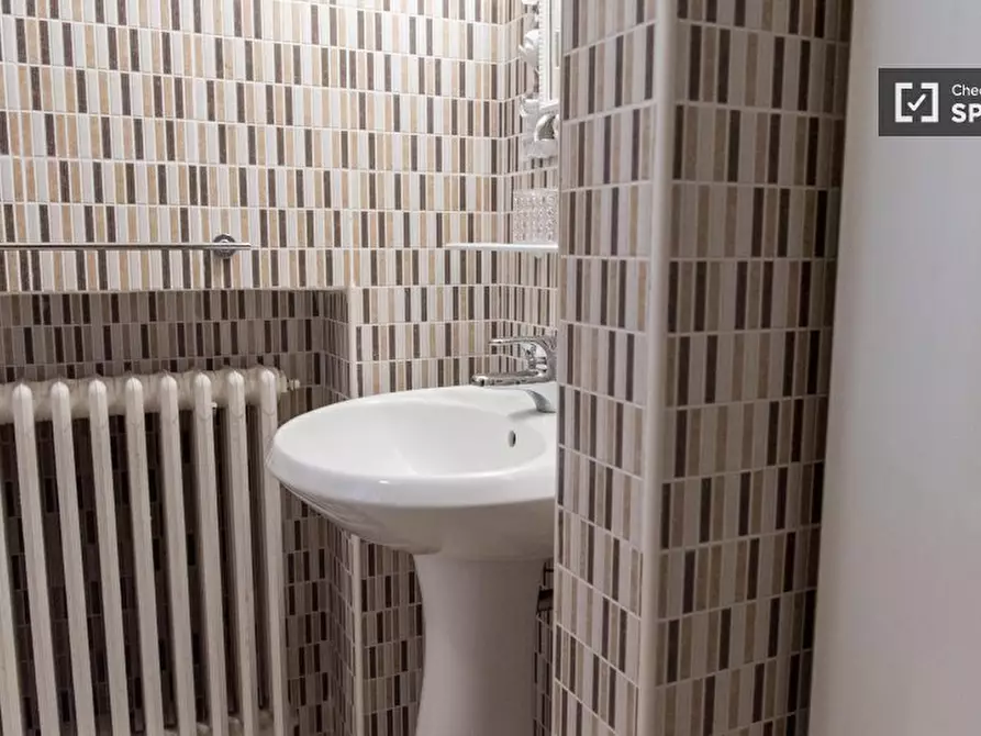 Immagine 5 di Appartamento in affitto  in Via della Camilluccia a Roma