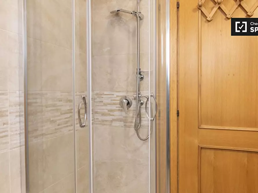 Immagine 15 di Appartamento in affitto  in Via Carlo Livi a Roma