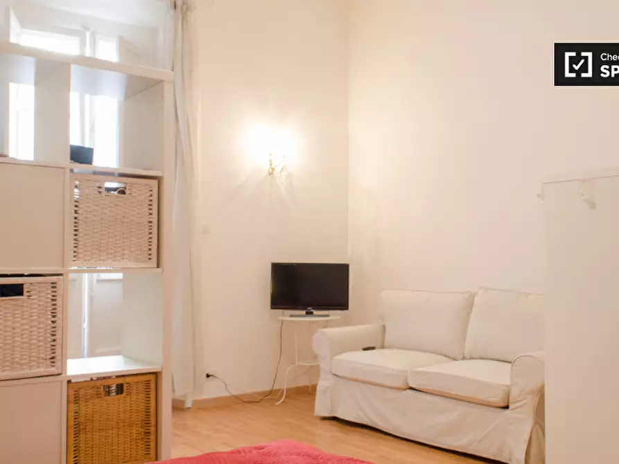 Immagine 13 di Appartamento in affitto  in Via Aurora a Roma