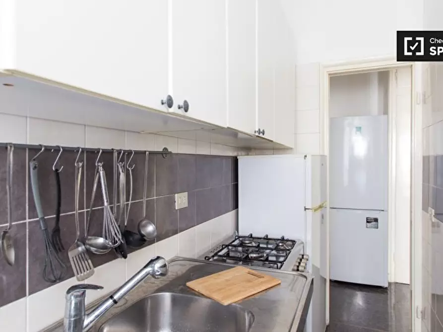 Immagine 15 di Camera condivisa in affitto  in Viale Romagna a Milano