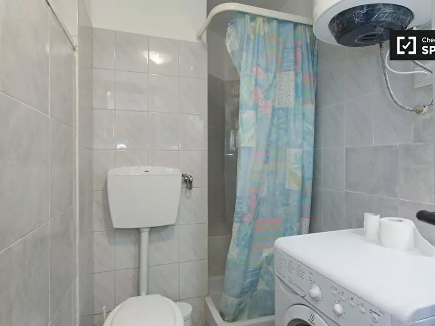 Immagine 9 di Camera condivisa in affitto  in Via Neera a Milano