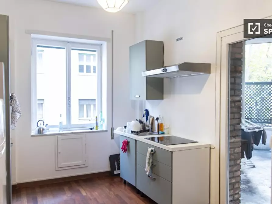 Immagine 15 di Camera condivisa in affitto  in Viale Parioli a Roma