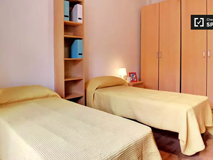 Immagine 2 di Camera condivisa in affitto  in Via Giovanni Pezzotti a Milano