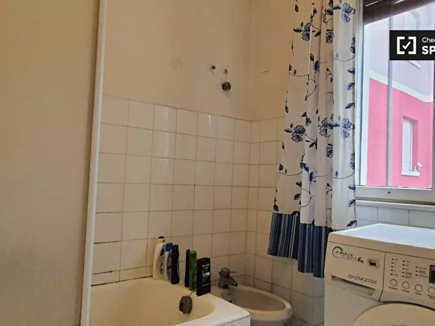 Immagine 4 di Camera condivisa in affitto  in Via Castelbarco a Trento