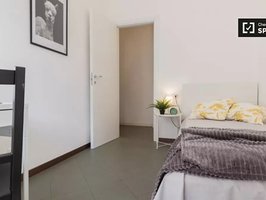 Immagine 4 di Camera condivisa in affitto  in Via Pietro Cavalcabò a Milano