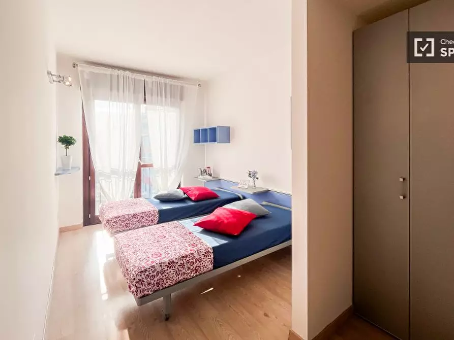 Immagine 1 di Camera condivisa in affitto  in Via Carlo Boncompagni a Milano