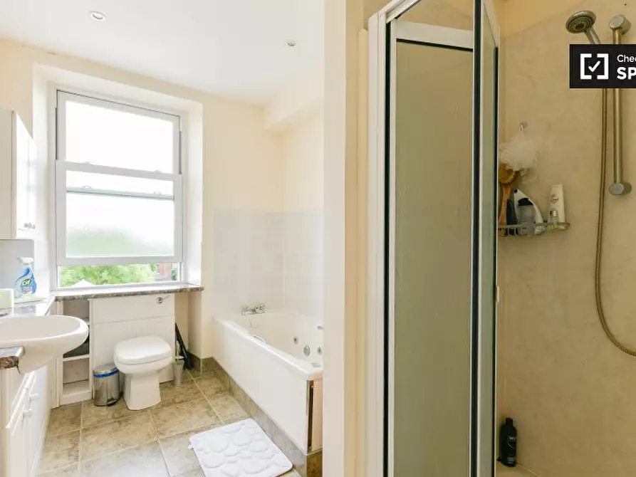 Immagine 14 di Camera condivisa in affitto  in Cross St, Islington, London N1 2BG, UK a Islington