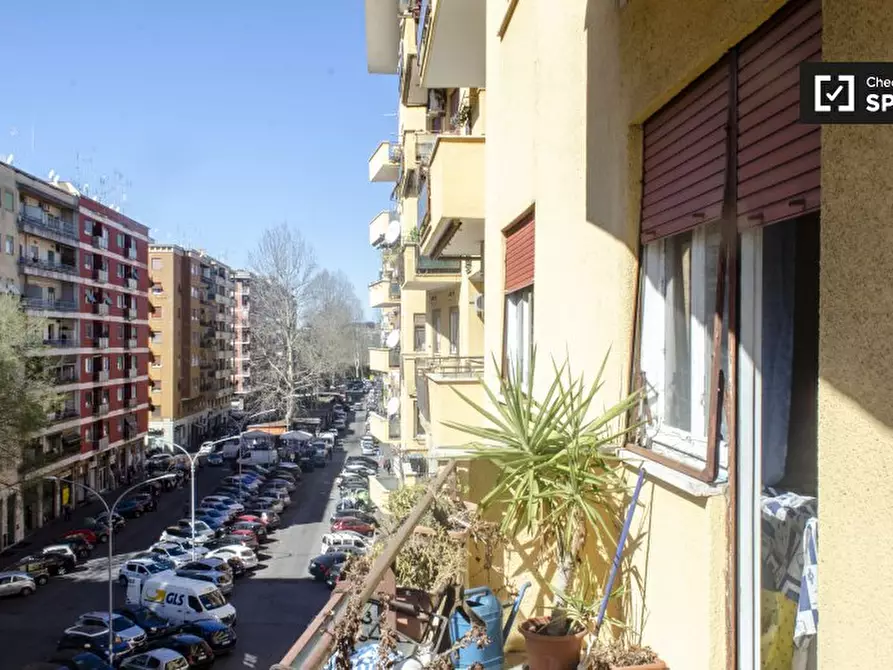 Immagine 7 di Camera condivisa in affitto  in Via Val d'Ossola, 00141 Roma RM, Italy a Roma