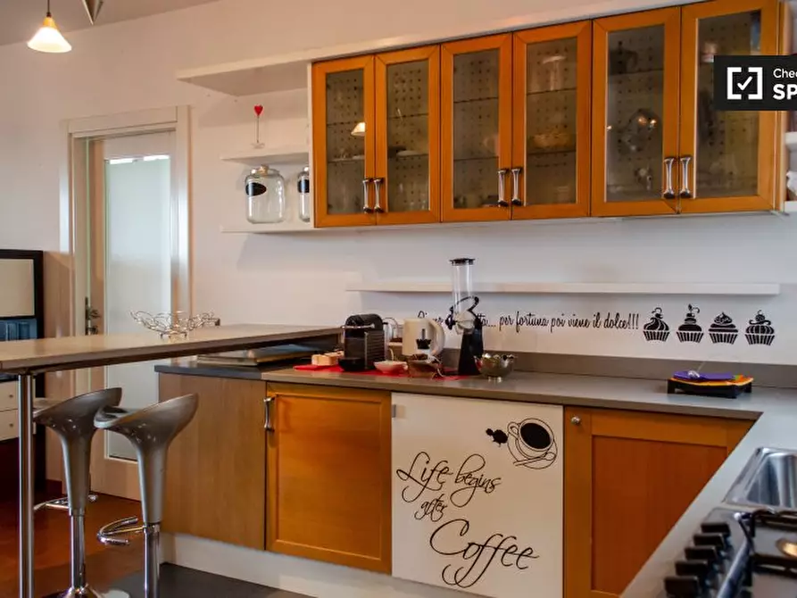 Immagine 16 di Camera condivisa in affitto  in Via Benedetto Croce, 00142 Roma RM, Italy a Roma