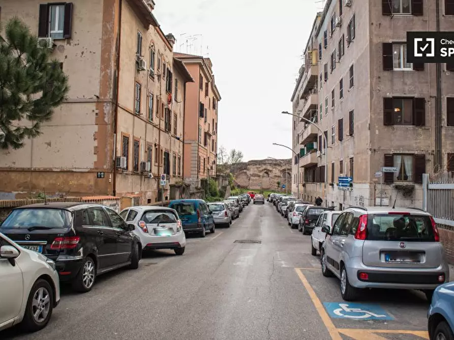 Immagine 16 di Appartamento in affitto  in Via Oreste Salomone, 00177 Roma RM, Italy a Roma