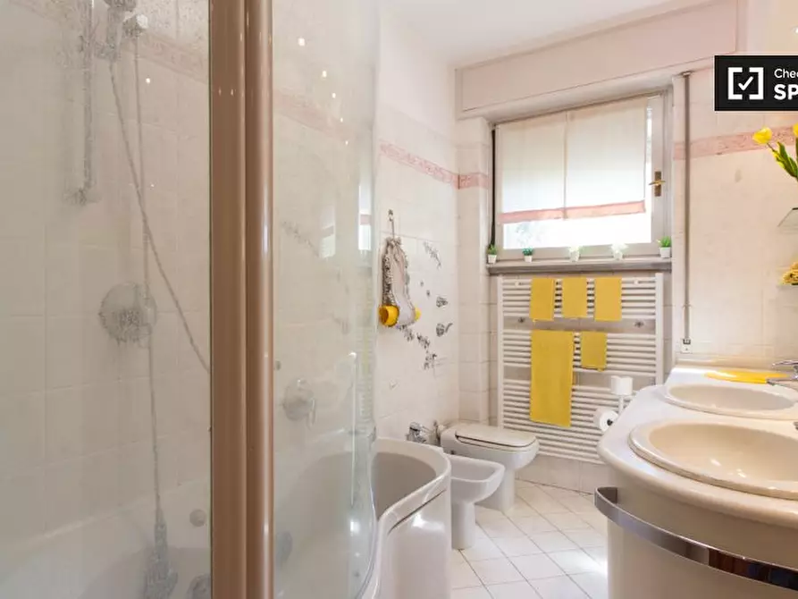 Immagine 9 di Camera condivisa in affitto  in Via Giovanni Pezzotti a Milano