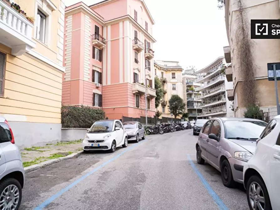 Immagine 17 di Camera condivisa in affitto  in Via Fratelli Ruspoli a Roma