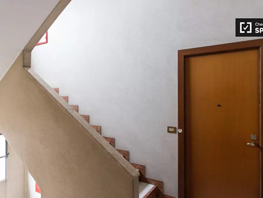 Immagine 16 di Ufficio in affitto  in Via Desenzano a Milano