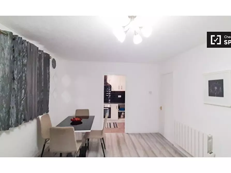 Immagine 4 di Appartamento in affitto  in Fairway Dr a Eltham