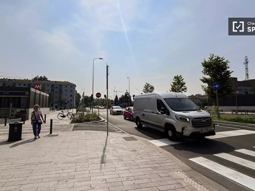 Immagine 19 di Ufficio in affitto  in Via dei Tulipani a Milano