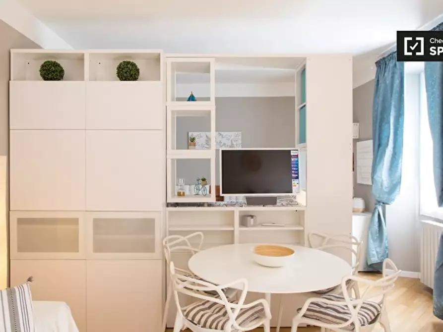 Immagine 3 di Ufficio in affitto  in Via Domenico Cirillo, 20154 Milano MI, Italy a Milano