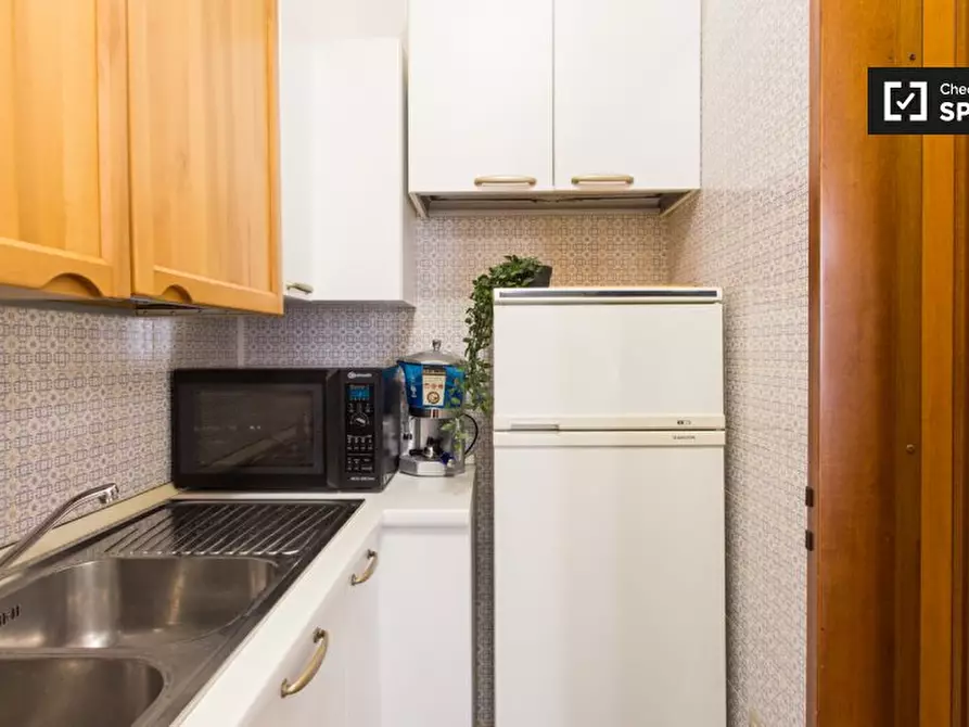 Immagine 9 di Ufficio in affitto  in Via Egadi a Milano