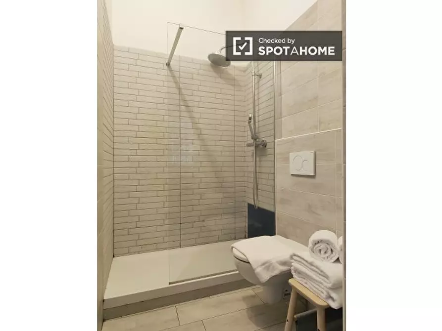 Immagine 11 di Ufficio in affitto  in Viale Bligny a Milano