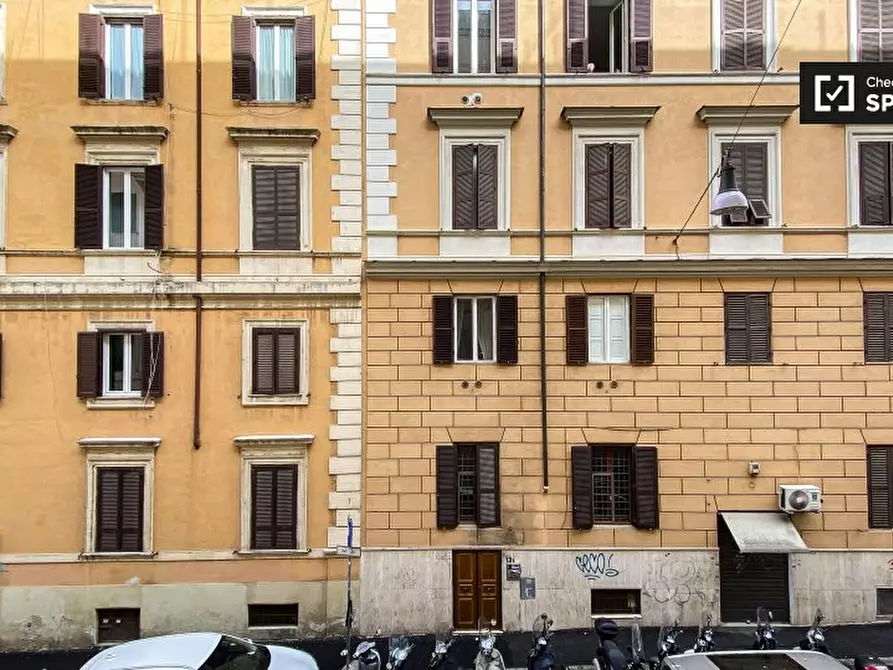 Immagine 4 di Camera condivisa in affitto  in Via Matteo Boiardo a Roma