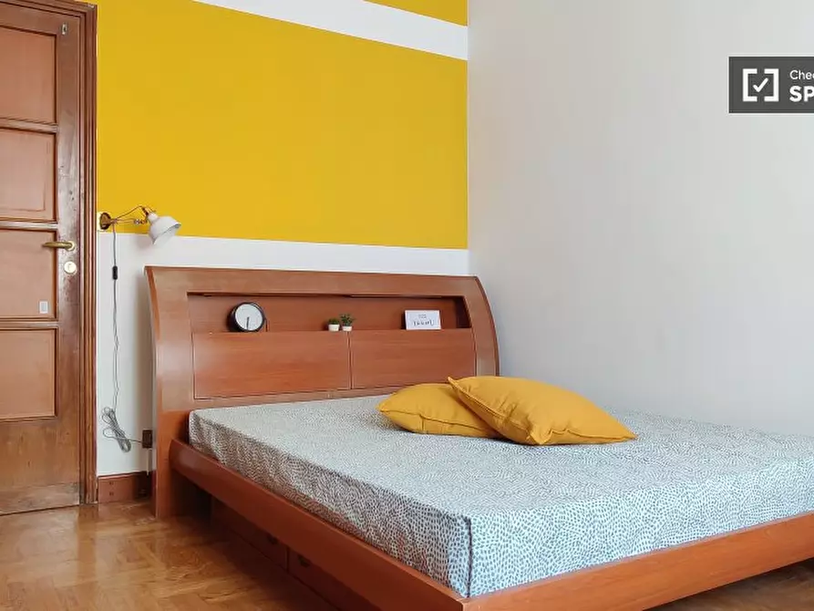 Immagine 2 di Camera condivisa in affitto  in Via Privata Santa Giovanna D'Arco a Milano
