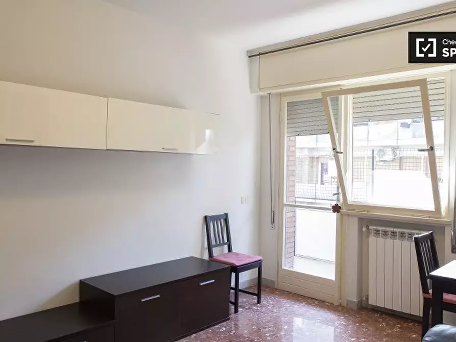 Immagine 9 di Appartamento in affitto  in Via Marco Valerio Corvo, 00174 Roma RM, Italy a Roma