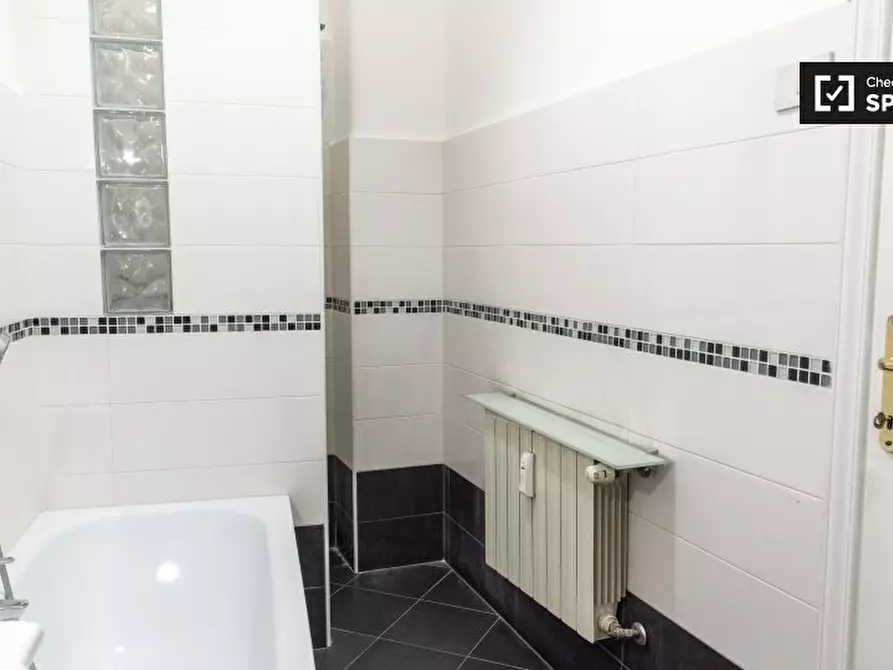 Immagine 16 di Camera condivisa in affitto  in Piazza Bologna a Roma