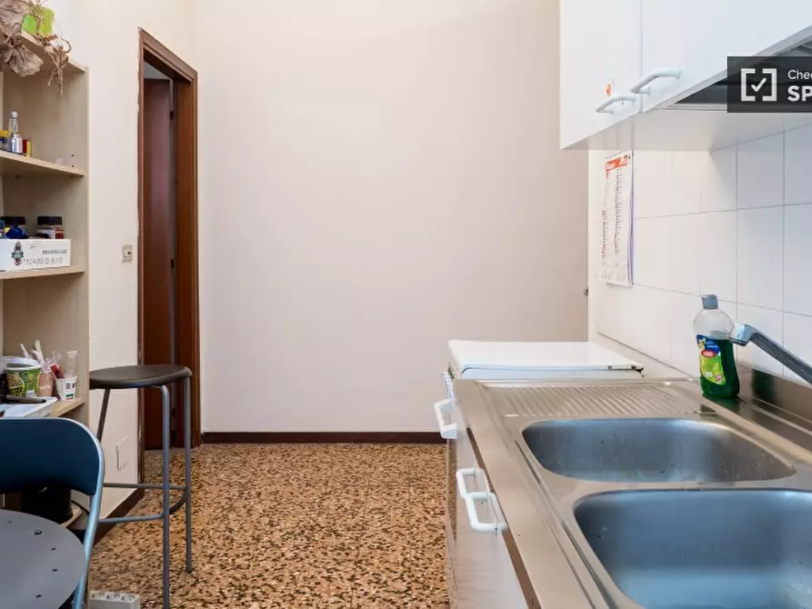 Immagine 14 di Camera condivisa in affitto  in Via Arquà a Milano