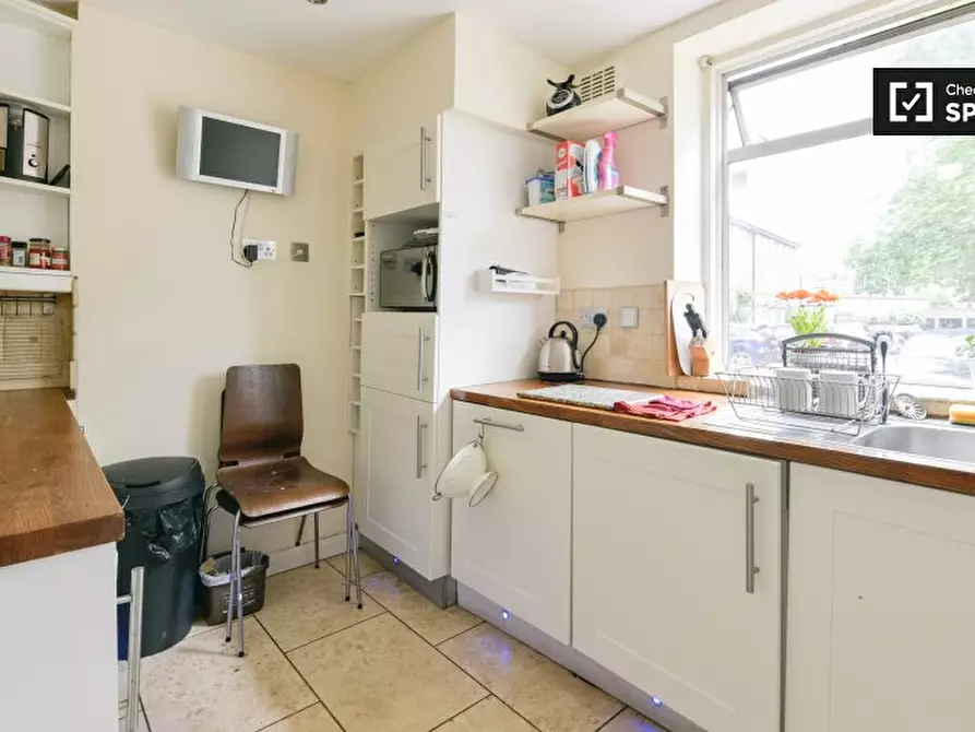 Immagine 6 di Camera condivisa in affitto  in Grice Court a Islington