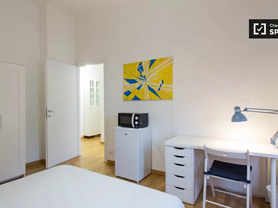 Immagine 4 di Camera condivisa in affitto  in Via Console Marcello a Milano