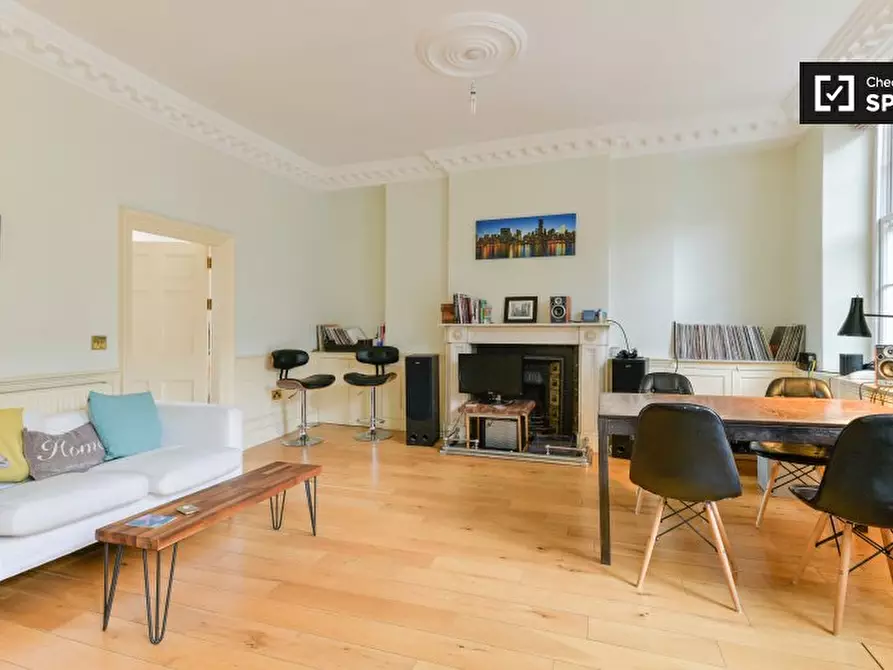 Immagine 7 di Camera condivisa in affitto  in Cross St, Islington, London N1 2BG, UK a Islington