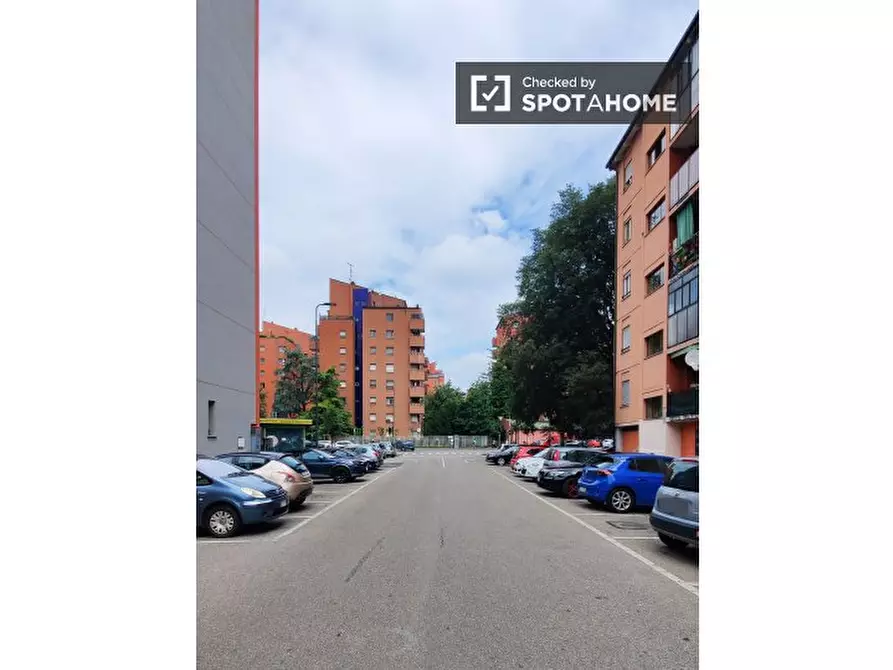 Immagine 15 di Camera condivisa in affitto  in Via Nikolajevka a Milano