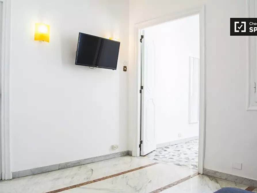 Immagine 12 di Camera condivisa in affitto  in Via Nemorense, 00198 Roma RM, Italy a Roma