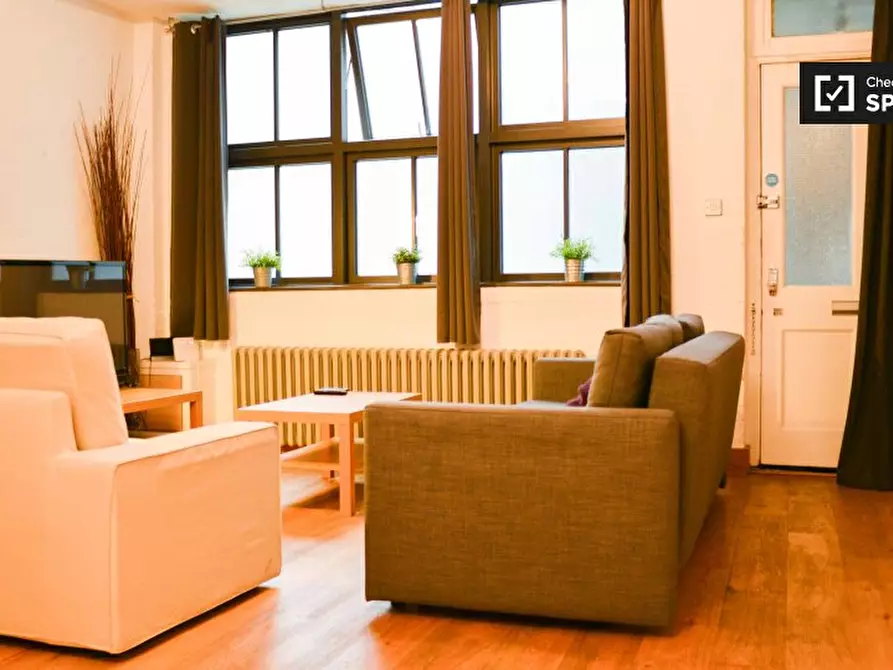 Immagine 2 di Appartamento in affitto  in -9 Hoxton Square a Islington