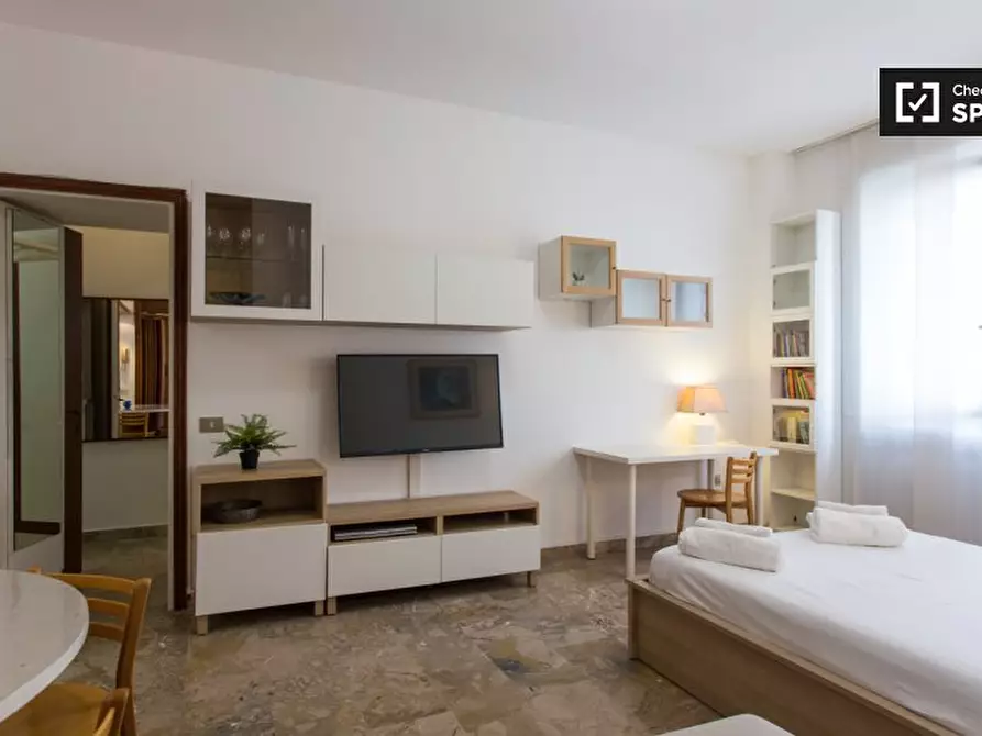 Immagine 1 di Ufficio in affitto  in Via Egadi a Milano