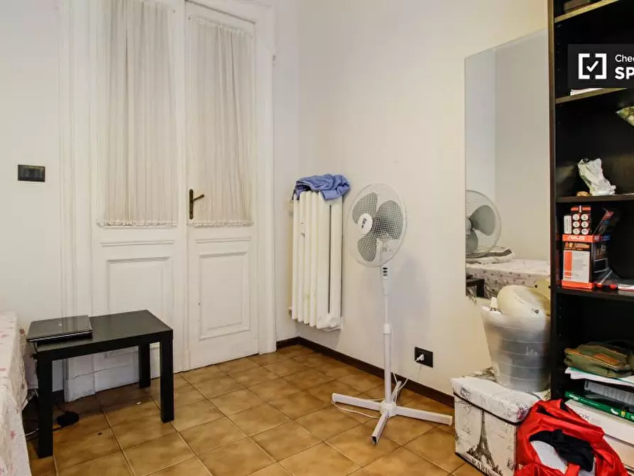 Immagine 5 di Camera condivisa in affitto  in Corso S. Maurizio a Torino