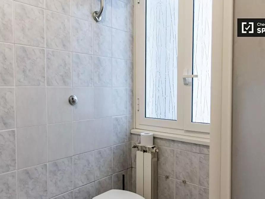 Immagine 14 di Camera condivisa in affitto  in Via Giulio Aristide Sartorio, 00147 Roma RM, Italy a Roma