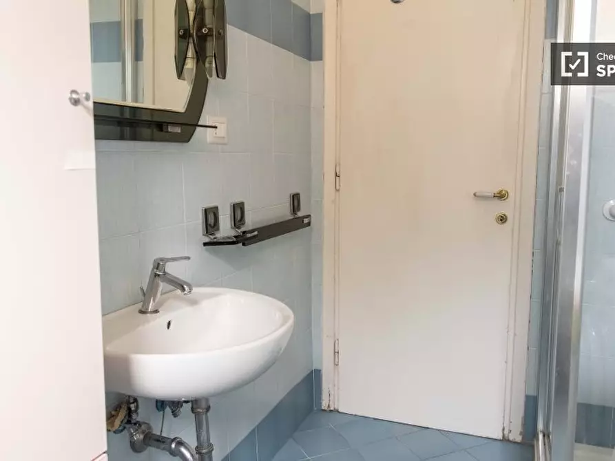 Immagine 7 di Camera condivisa in affitto  in Lungotevere Portuense a Roma