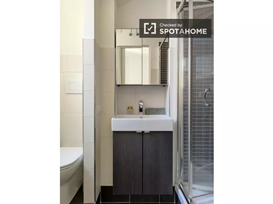 Immagine 10 di Ufficio in affitto  in Via degli Etruschi a Milano