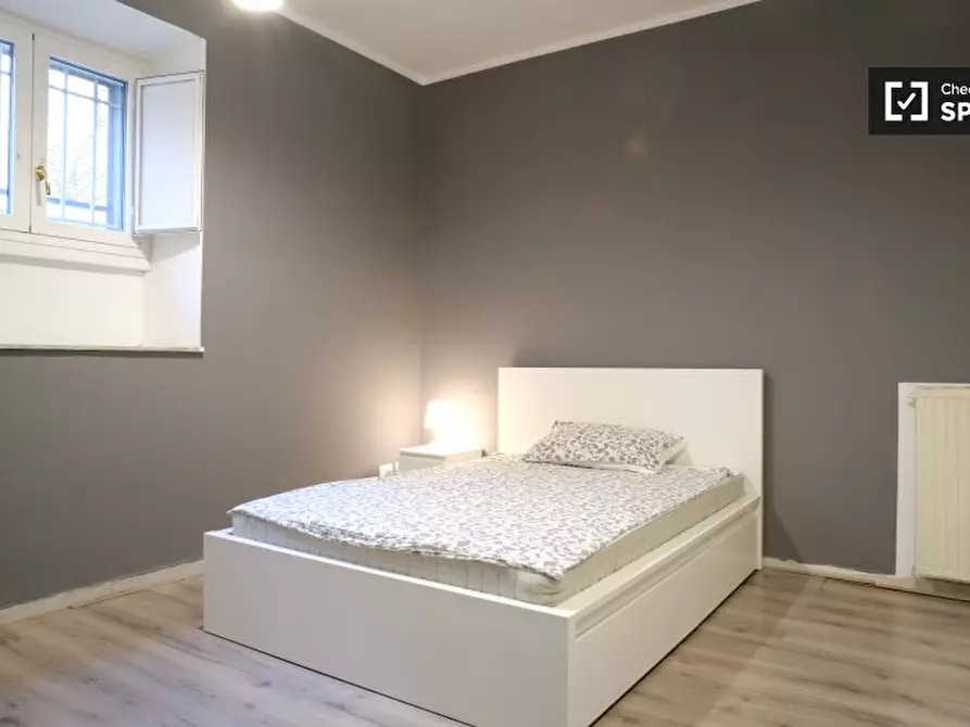 Immagine 18 di Camera condivisa in affitto  in Via Malta a Roma