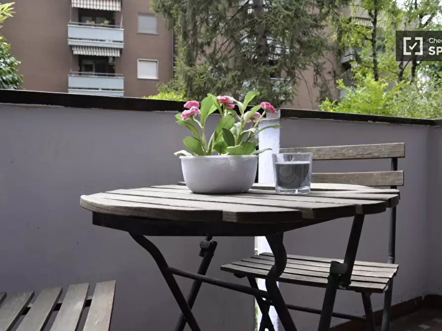 Immagine 19 di Camera condivisa in affitto  in Piazza dell'Assunta a Milano