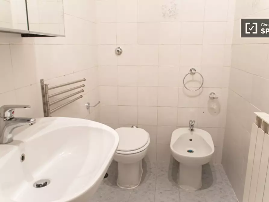 Immagine 15 di Camera condivisa in affitto  in Via Fratelli Poggini a Roma