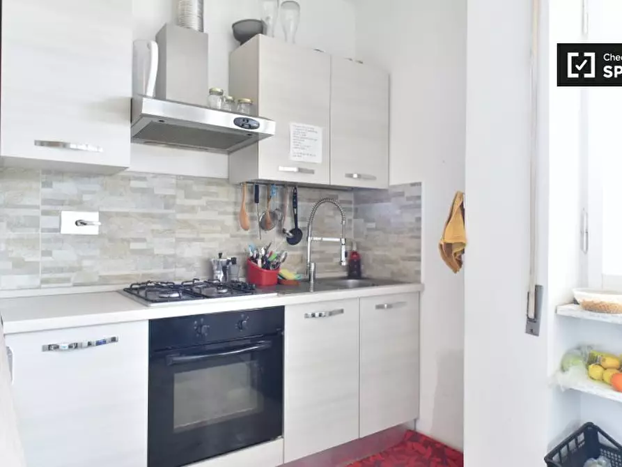 Immagine 7 di Camera condivisa in affitto  in Via Bernardo Minozzi a Roma