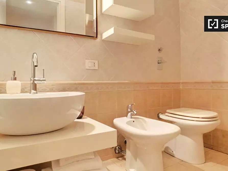 Immagine 12 di Ufficio in affitto  in Via Galvano Fiamma, 20129 Milano MI, Italy a Milano