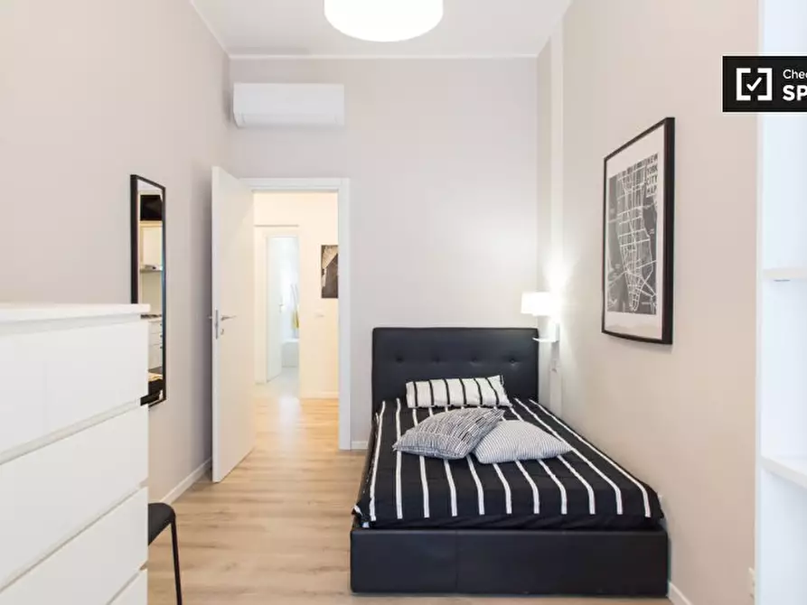 Immagine 4 di Camera condivisa in affitto  in Via Disciplini, 20123 Milano MI, Italy a Milano