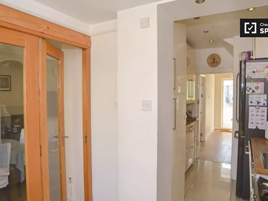 Immagine 12 di Camera condivisa in affitto  in Eastcote Ave a Southall