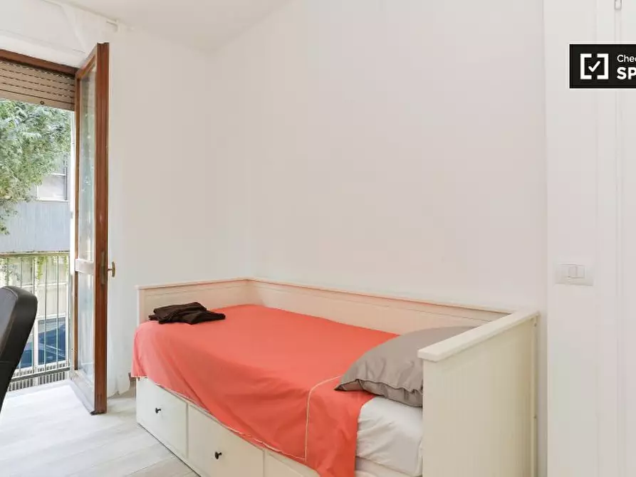 Immagine 2 di Camera condivisa in affitto  in Via Fraccaroli Arnaldo, 20134 Milano MI, Italy a Milano